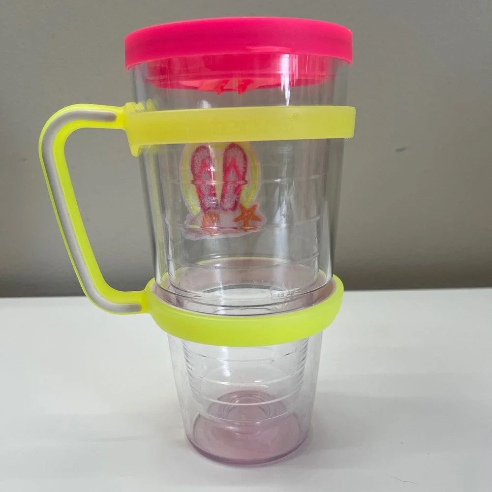 Tervis 24oz Insulated Tumbler w/ Lid & Handle Flip Flops Beach Neon Pink Yellow